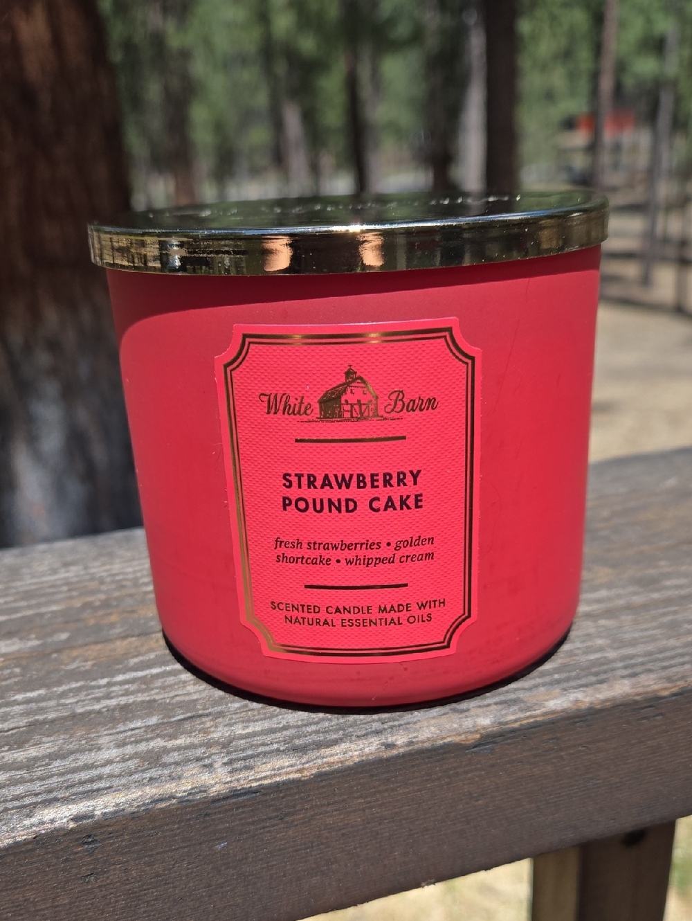 White Barn Strawberry Pound Cake Candle - Bright Pink with Gold Lid
